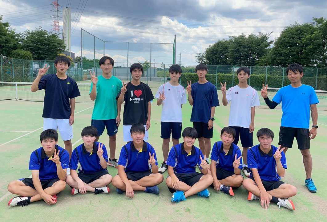男子硬式テニス部