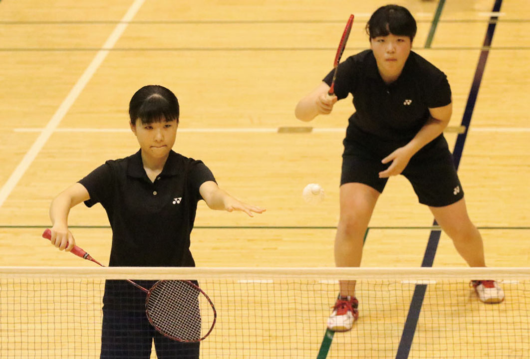 女子バドミントン部